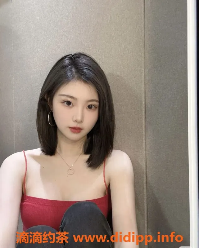 广州楼凤资源信息,广州白云媛媛，22岁，166cm，48kg，双刺服务