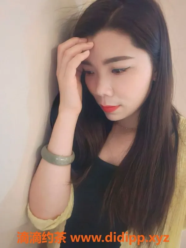 重庆楼凤-渝北安妮，28岁C杯性感妹子，160高