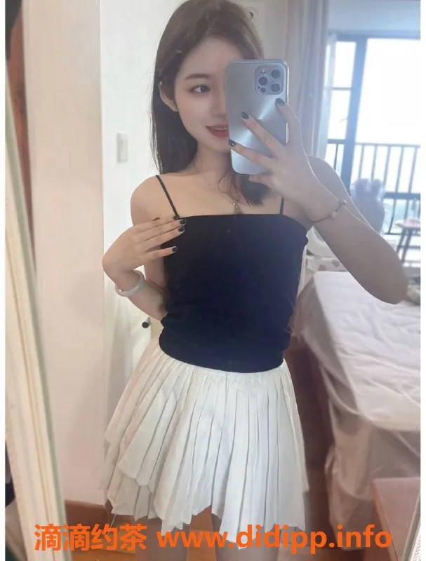 广州楼凤-天河谢囡囡，700元超值服务体验