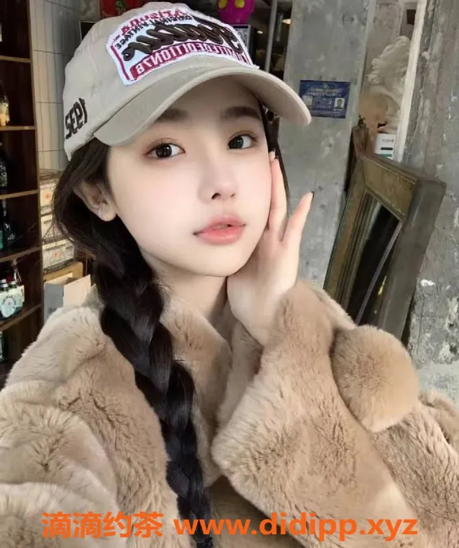 杭州楼凤-上城柚子，19岁可爱身材，C罩杯等你来约