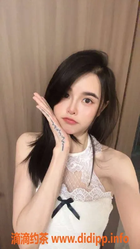 广州楼凤-天河点点，700元私人服务等你来约