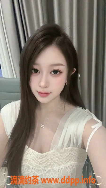 成都楼凤-武侯区小伊，身材不错，服务态度佳