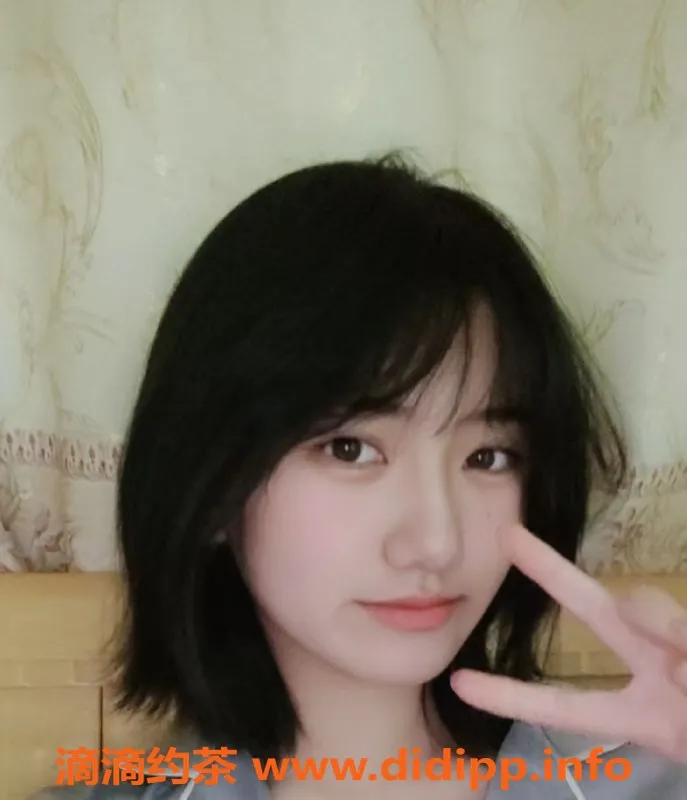 杭州楼凤资源信息,上城小媛，18岁高挑美女，1600pp尽享激情