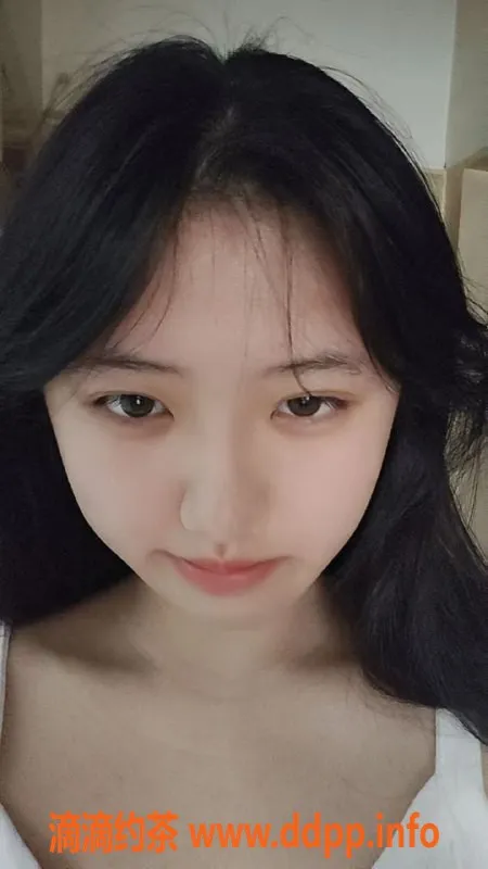 杭州楼凤-上城小媛，18岁高挑美女，1600pp尽享激情