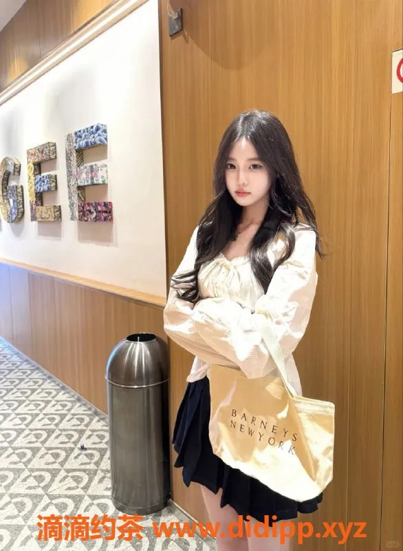 广州楼凤-广州天河兼职清瑶，163cm 45kg 32C