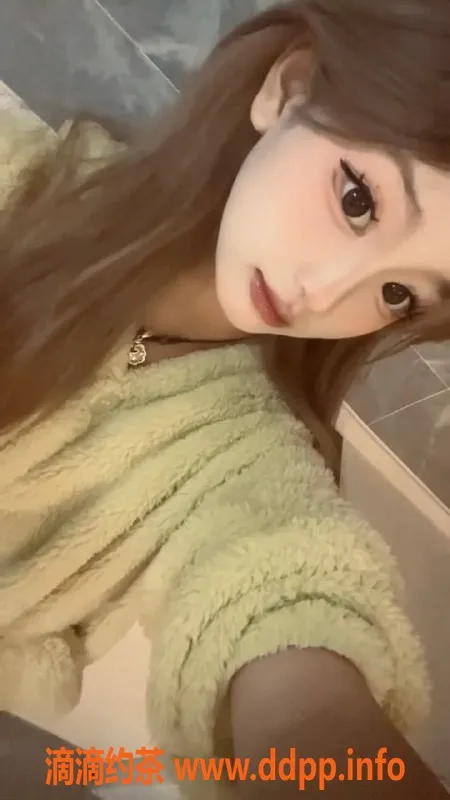 成都楼凤-成华区小影18岁，身材匀称，颜值在线，强烈推荐！