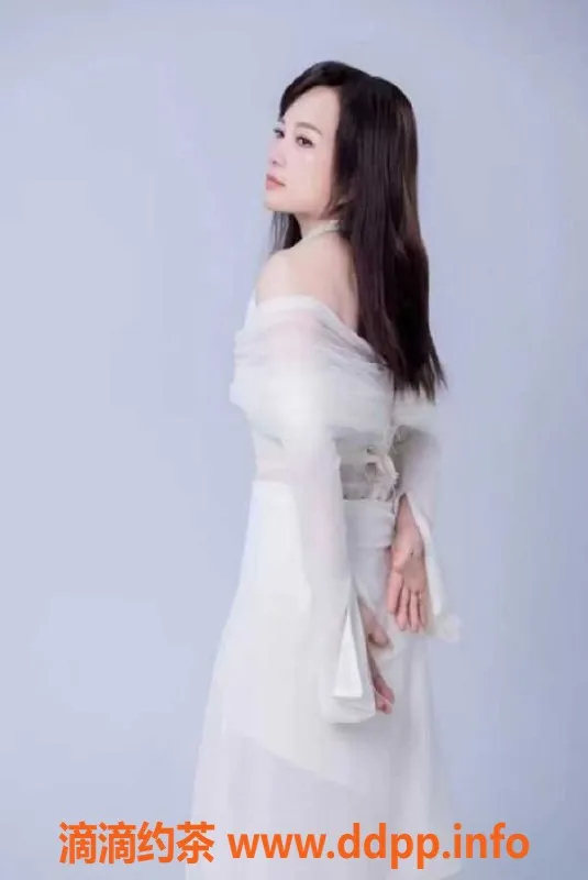 广州楼凤-海珠兰兰32岁身高162cm服务多样，夜间特惠