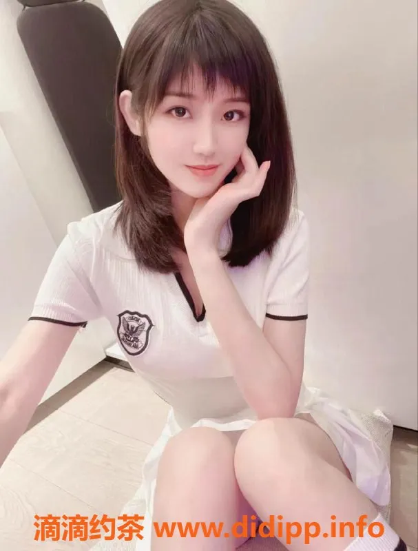 珠海楼凤-拱北依依，身材丰满，服务热情