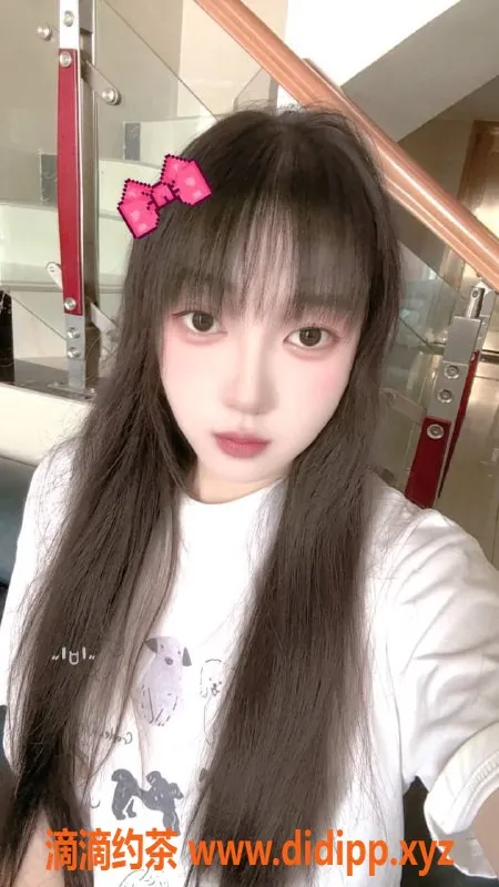 广州楼凤-番禺玲玲，课费600，温柔服务让人沉醉