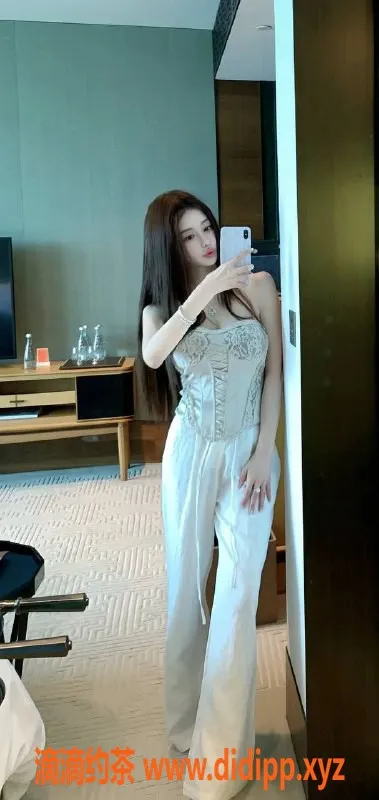 杭州楼凤资源信息,南方可甜可御姐，21岁爱上夏天，身高168，身材火辣