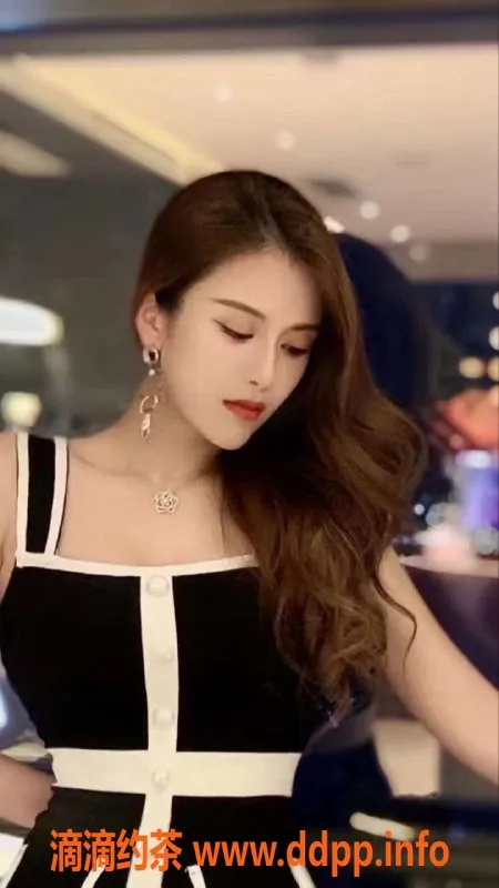 杭州上门服务-萧山白领兼职新人 170cm D+ 胸围5500元服务