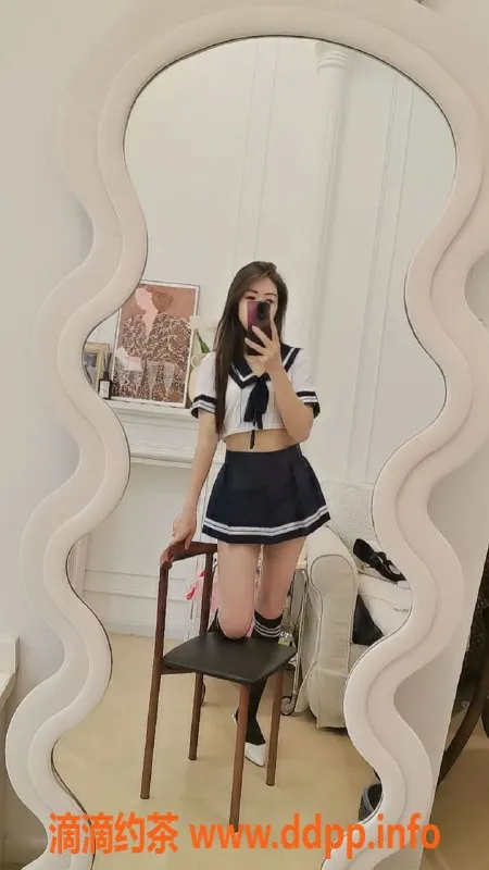 昆明楼凤-西山区露露，600元起，鸳鸯浴服务棒！