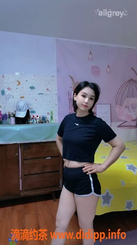 广州楼凤-海珠乐乐，30岁156cm，茶水费多种选择