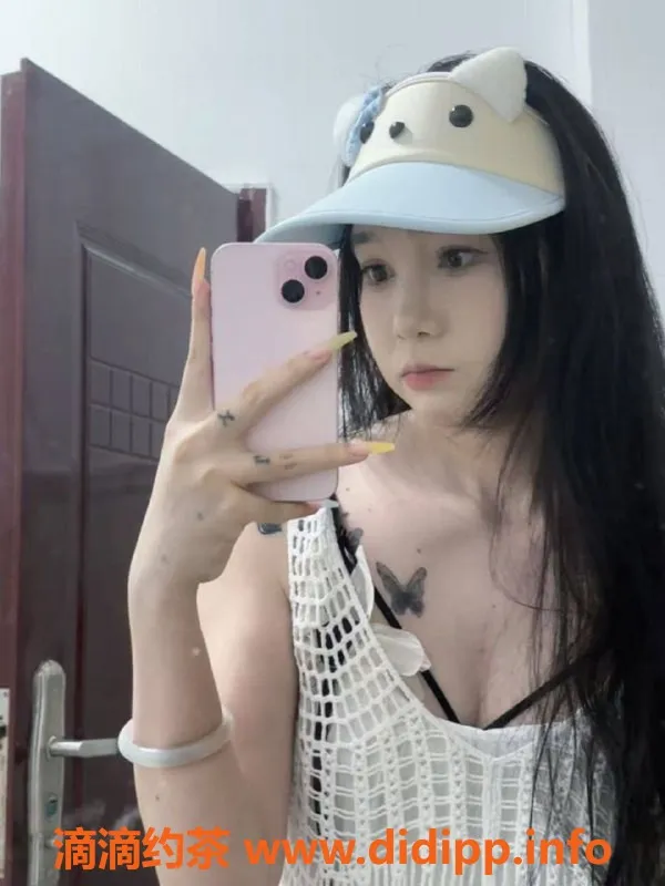 郑州楼凤资源信息,郑州肉肉21岁，身高167，体重47.5，平价服务