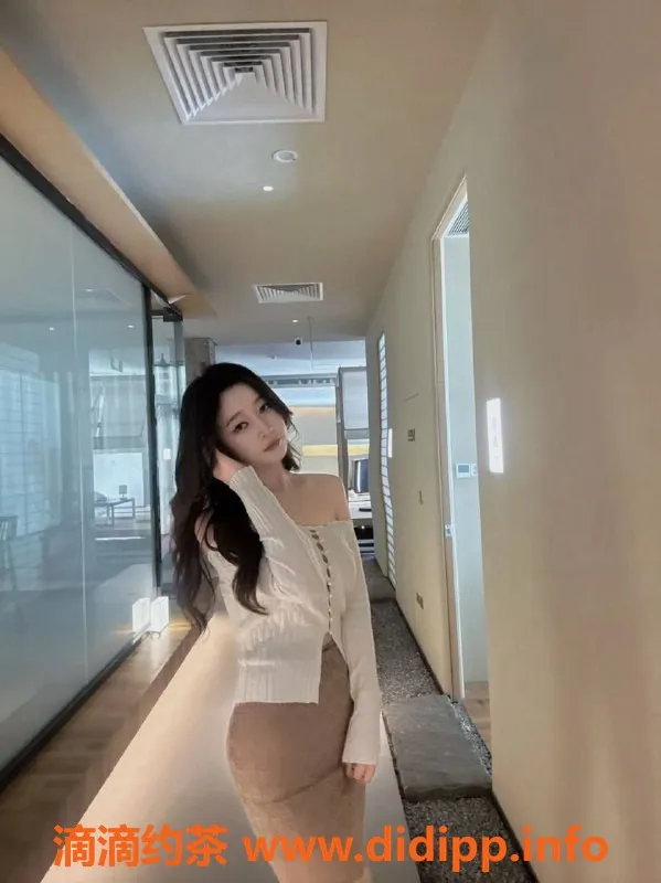 东莞楼凤-东莞南城95小婷，水费299/399，双向服务