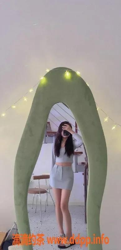 重庆楼凤-七七，温柔的闺蜜，服务周到，值得一试