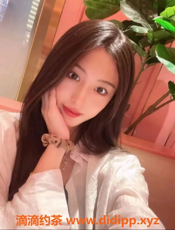 深圳楼凤-深圳悦悦 24岁气质罩子 163cm 34C 等你来约