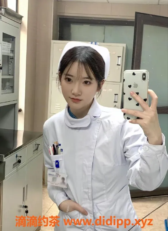 广州楼凤-广州海珠区果果，小护士22岁，160cm，34C