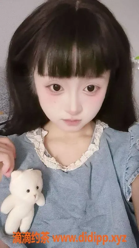 杭州楼凤-上城玉子：20岁娇小可爱，体重88，A+齐全服务