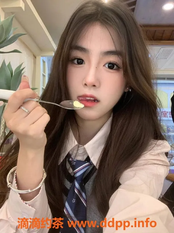 杭州楼凤-下沙甜妹KK，20岁身高163cm，服务一流