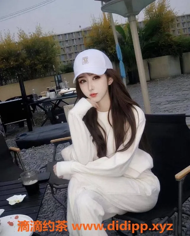 北京楼凤-朝阳沈伶诗，1600P瑜伽老师，柔韧性超强