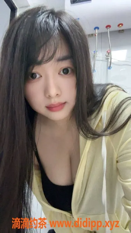 郑州楼凤-郑州二七区臭宝，24岁168cm，55kg，前后波推服务