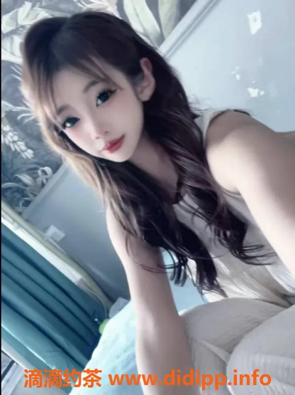 西安上门服务-未央呆呆——160CM 44kg A杯妹子，体验非凡服务