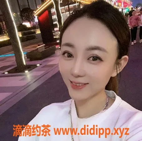 西安楼凤-碑林区我爱俩豆：东北骚少妇，5p起价