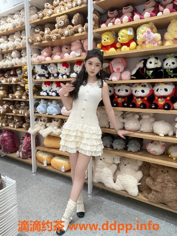 郑州楼凤资源信息,郑州金水区推压服务800元，性感舞蹈等你来体验