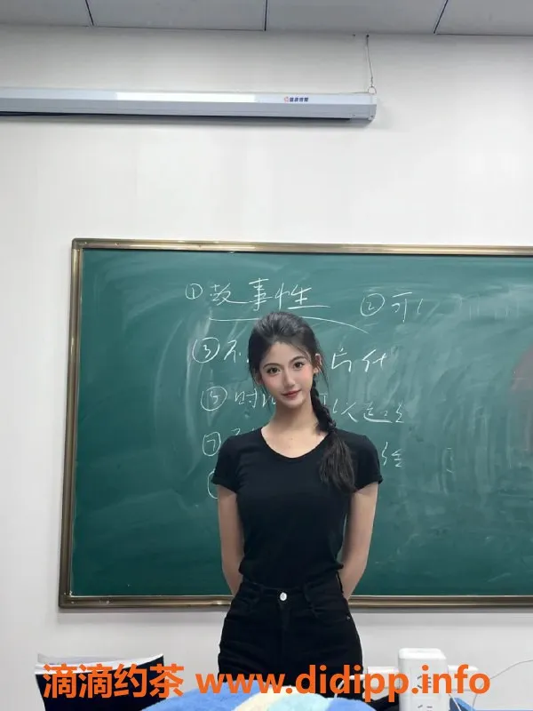 杭州上门服务-杭州19岁身高167cm小蛋糕，温柔服务，140分钟2800元