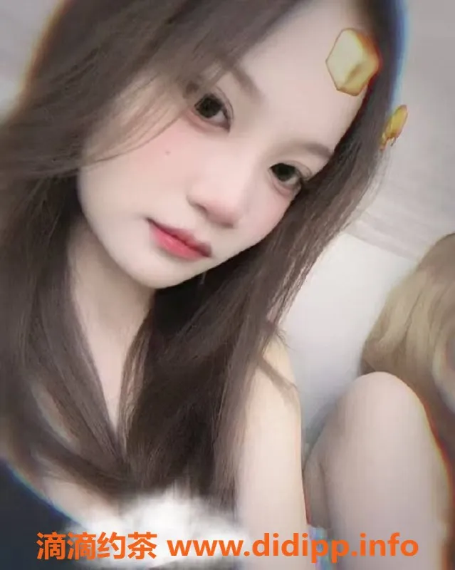 成都楼凤-成华区18岁小爽妹，身材娇小B+胸，服务超赞