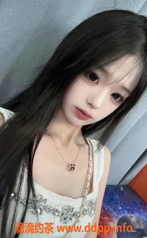 广州楼凤-天河娇娇，22岁163cm，36C火热服务等你来体验！