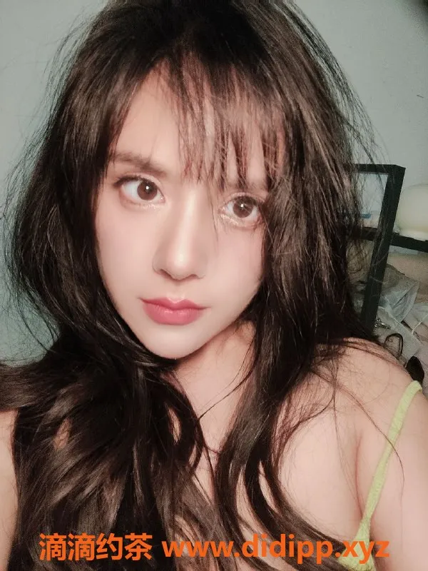 重庆楼凤资源信息,小挽闺蜜薇薇，优质服务，尽享欢愉