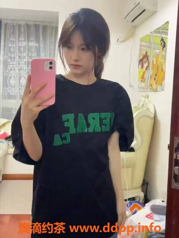 成都楼凤-金牛区嫩妹吹吹，颜值9.0，服务8.0，课时费7/12