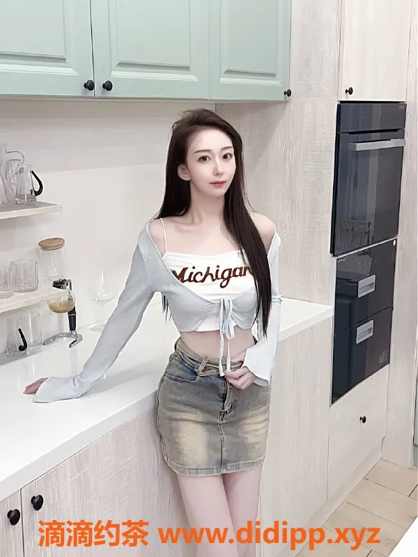 深圳楼凤-南山白晶晶，165cm温柔女孩，天然无整身材