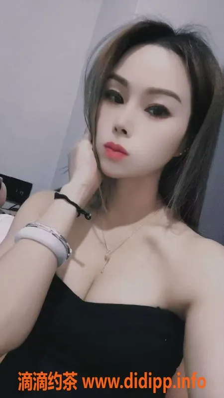 北京楼凤资源信息,望京小何岩，26岁身高166，茶费8元！
