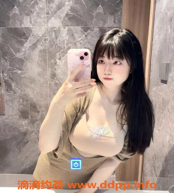 成都楼凤-高新区微胖嫩妹琪琪，162cm，胸围C，7/11价位