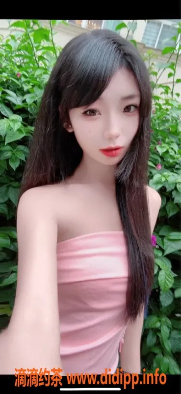 成都楼凤资源信息,武侯区嫩妹林溪月，7/11服务，轮番代聊