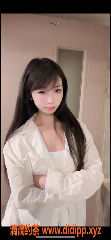 成都楼凤-武侯区嫩妹林溪月，7/11服务，轮番代聊