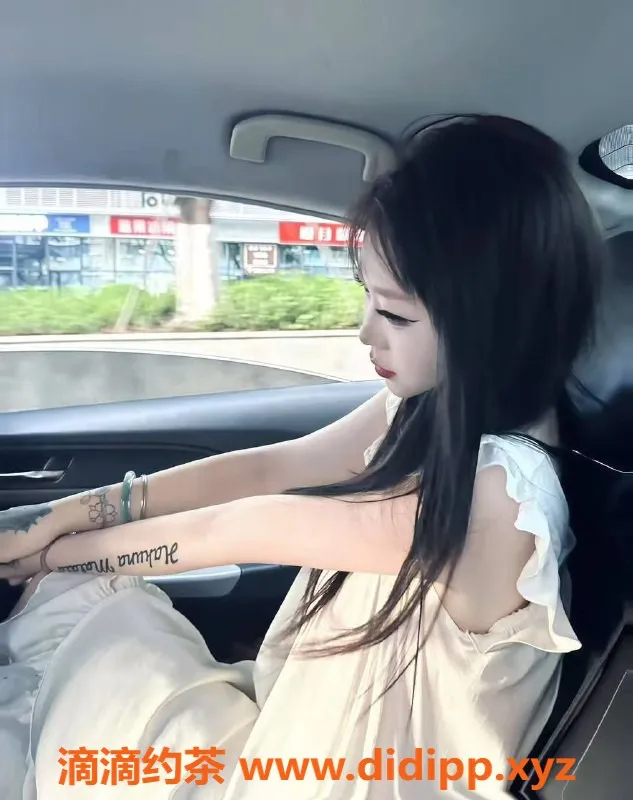 成都楼凤-高新区泡泡，颜值9.0，服务超赞，7P仅需11pp