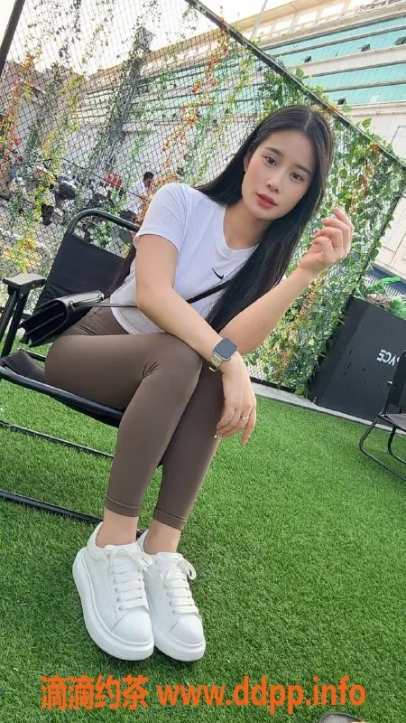 广州楼凤-天河小公主，课程800/1500，超值体验