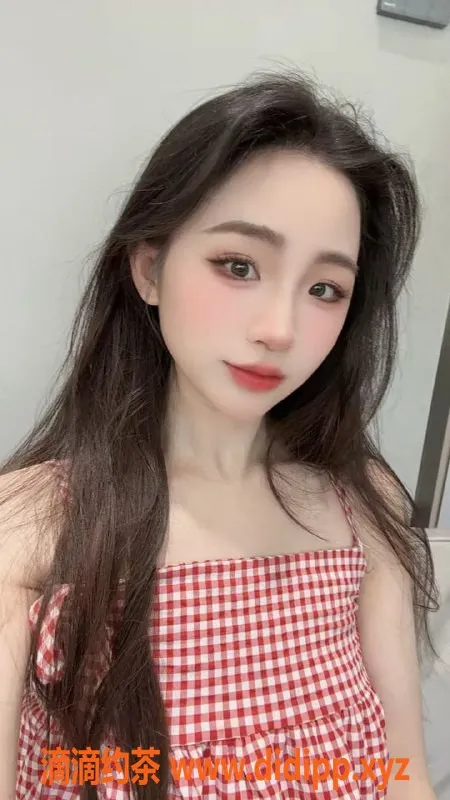 成都楼凤-成华区小雨，颜值高，服务热情，课时费5/8