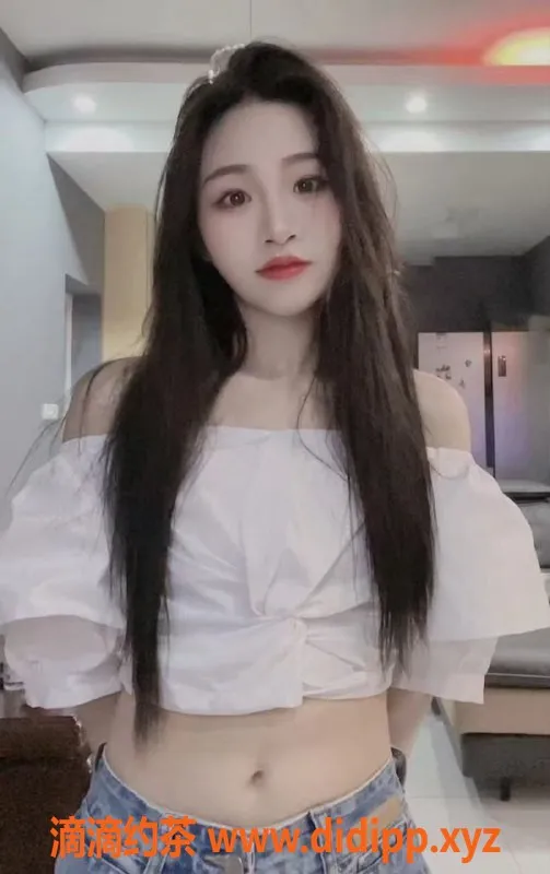 成都楼凤-成华区小雨，颜值高，服务热情，课时费5/8