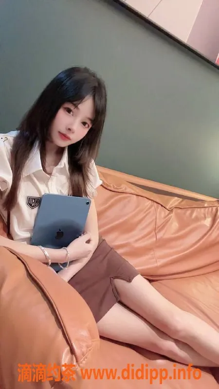 成都上门服务资源信息,武侯区冷白皮嫩妹饱饱，7P服务等你来体验！