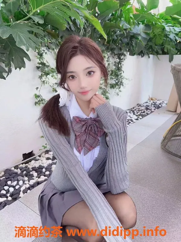 成都楼凤-成华区蕊蕊，年轻嫩妹，身材好，6p服务