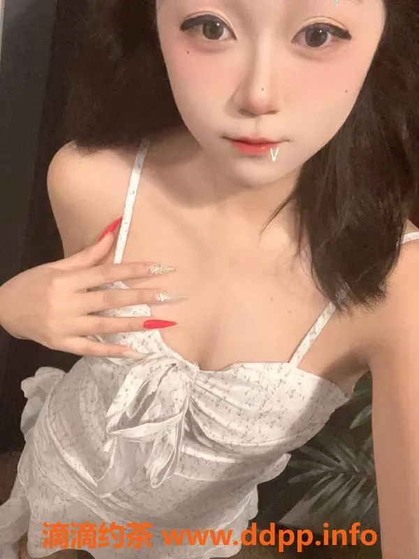 成都楼凤-锦江区小雨，嫩妹服务，课时费6/10