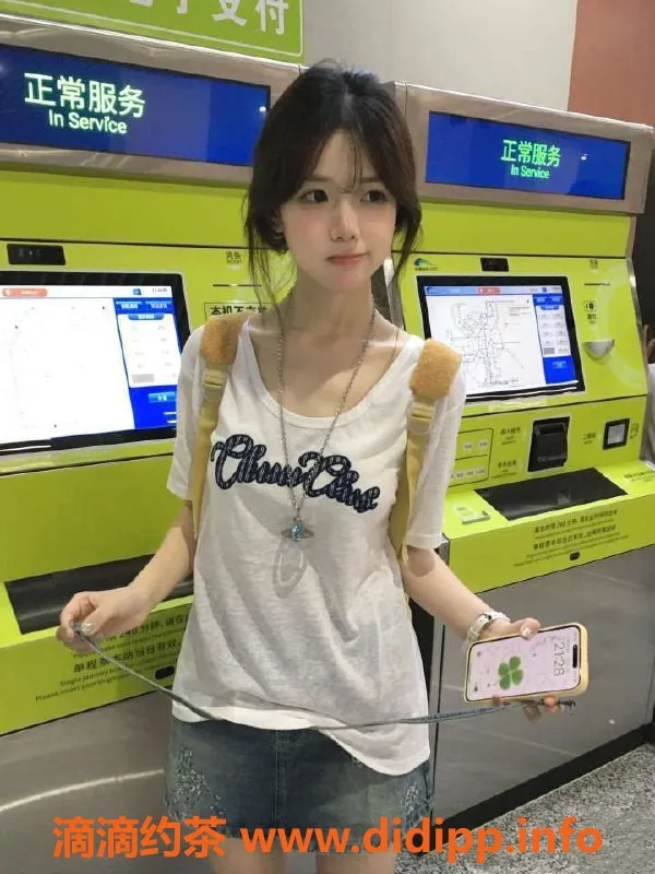 重庆楼凤资源信息,江北18岁茜茜，46kg全套服务体验