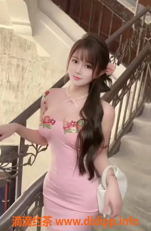 北京楼凤-温州市木棉花：24岁巨乳骚女，茶费仅6张！