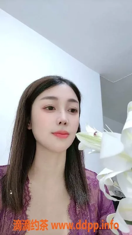 南昌楼凤-经开心语27岁，163cm身高，47kg真胸诱惑