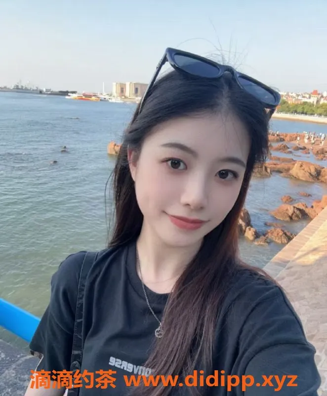 深圳楼凤-深圳温柔女友小唯，24岁，身高163cm，茶水费500元